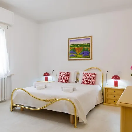 Appartamento Colore Corallo * Σιένα