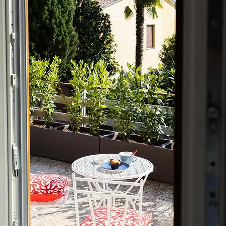 Appartamento Colore Corallo